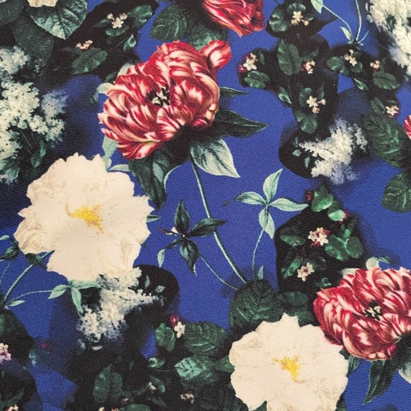 Rachel Roy women’s size Large blue floral side Lace up one piece swimsuit - Picture 8 of 8